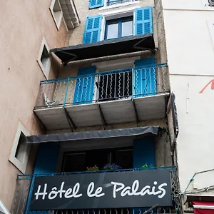 Le Palais, - Restaurant Hotel